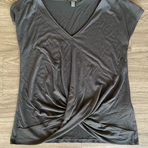 Black banana republic tshirt